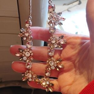 Elegant Silver and Pink Necklace with Intricate Design